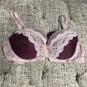 Victoria’s Secret Bra 34C
